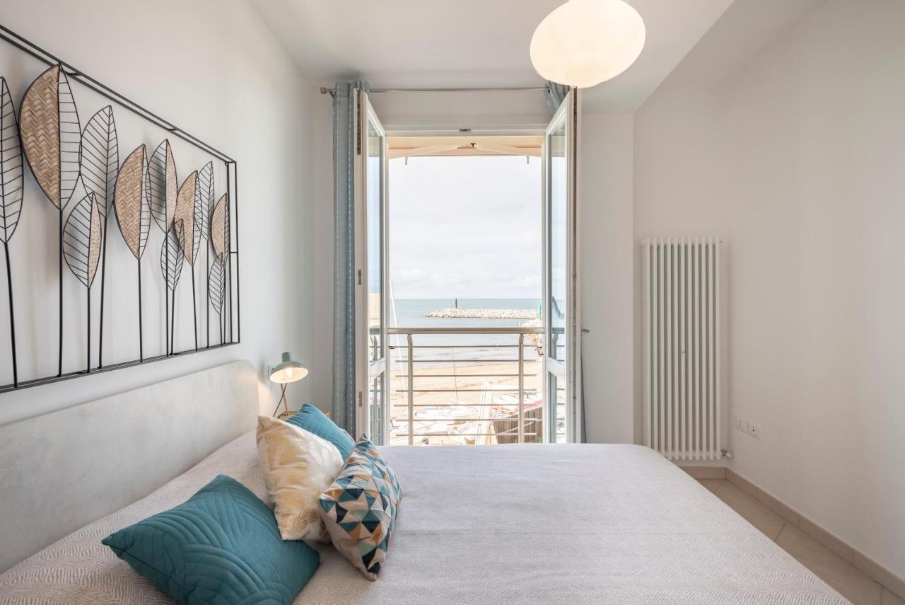 Sea View Apartment San Vincenzo Extérieur photo