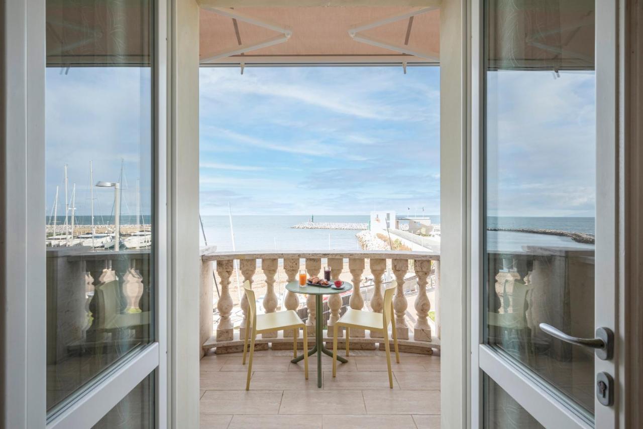 Sea View Apartment San Vincenzo Extérieur photo