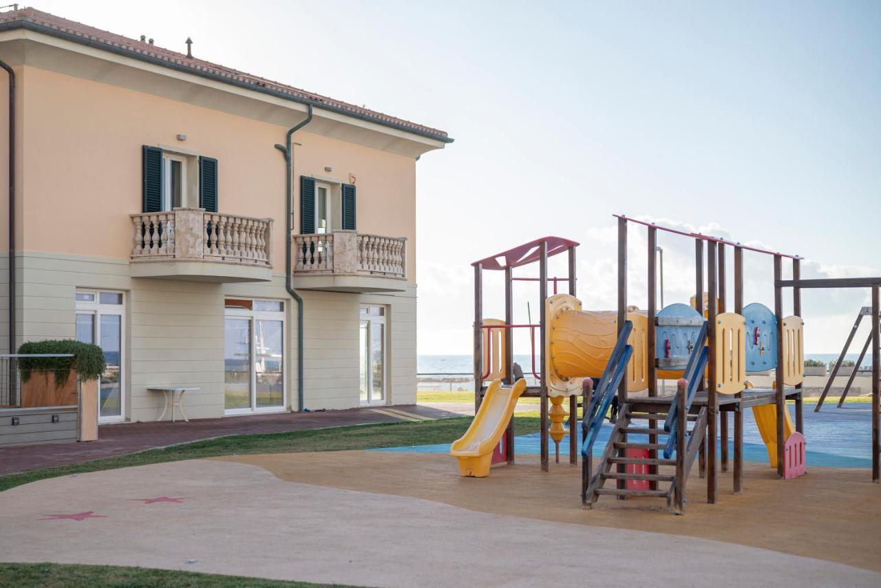Sea View Apartment San Vincenzo Extérieur photo